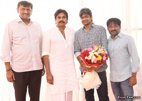 Pawan-Kalyan-And-Harish-Shankar-4