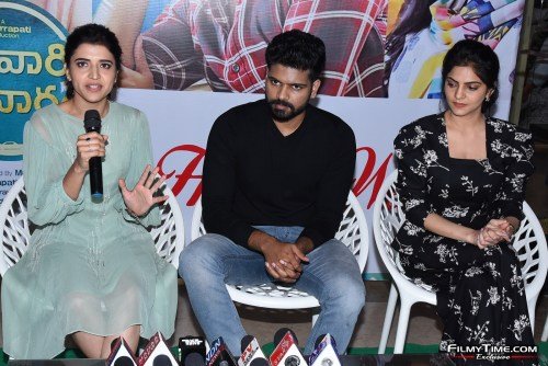 Telavarite-guruvaram-movie-Team-press-meet-at-MGB-mall-nellore-17