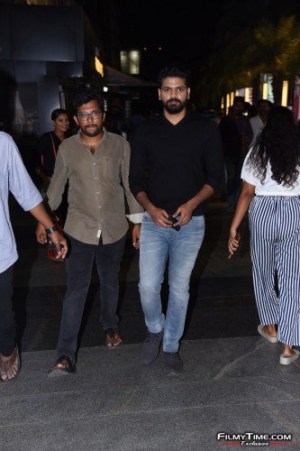 Telavarite-guruvaram-movie-Team-press-meet-at-MGB-mall-nellore-25