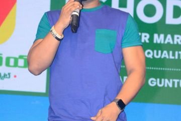 Uppena-Prerelease-pics-113