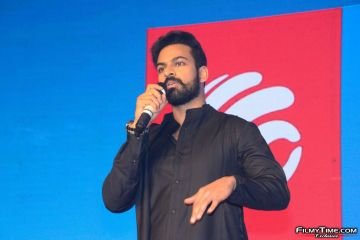 Uppena-Prerelease-pics-139