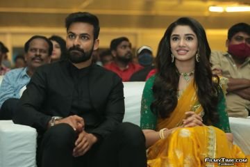 Uppena-Prerelease-pics-259