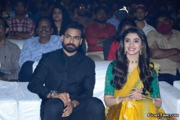 Uppena-Prerelease-pics-36