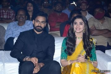 Uppena-Prerelease-pics-37