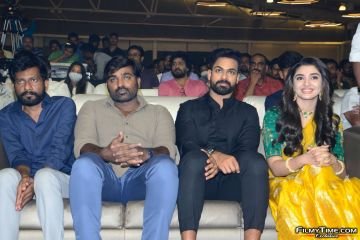 Uppena-Prerelease-pics-89