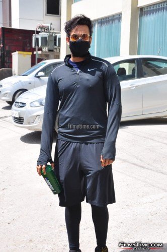 Vaishnav-Tej-At-Gym-In-Hyderabad-8