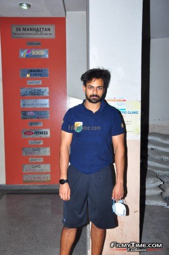 Vaishnav-Tej-Snapped-Shopping-In-Hyderabad-City-4