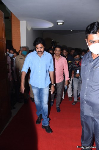 Vakeel-Saab-Movie-Pre-Release-Event-4-11