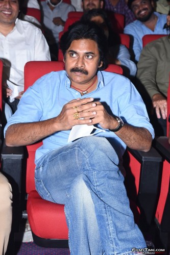 Vakeel-Saab-Movie-Pre-Release-Event-4-37