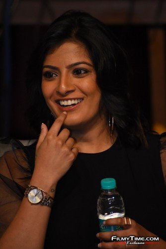 varalakshmi-naandhi-prerelease-21