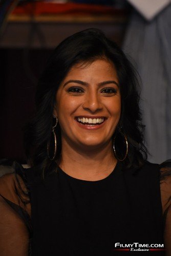 varalakshmi-naandhi-prerelease-26