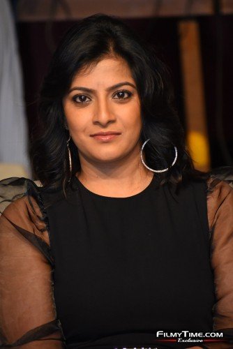 varalakshmi-naandhi-prerelease-3