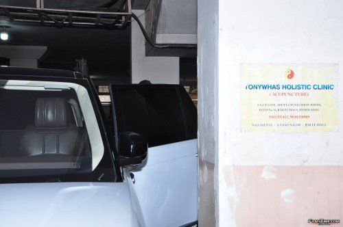vijay-devarakonda-at-gym-in-hyderabad-3